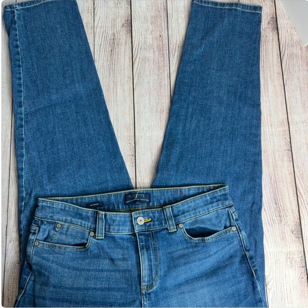 TALBOTS Simply Flattering Boyfriend Jeans 10